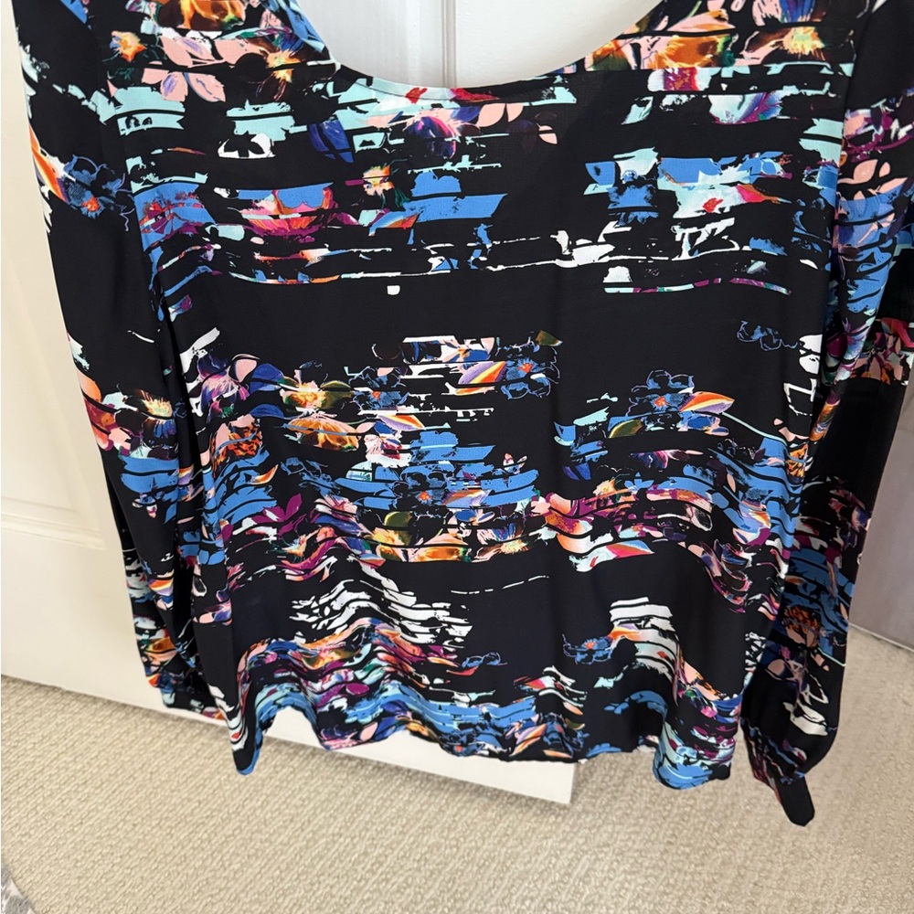 🛍️Anthropologie 100% silk blouse